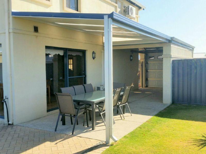 Palm Beach Manor Rockingham Buitenkant foto